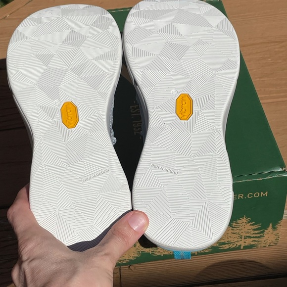 Danner Women's Rivercomber Hiking Sneakers 8.5 NWT - Picture 4 of 8